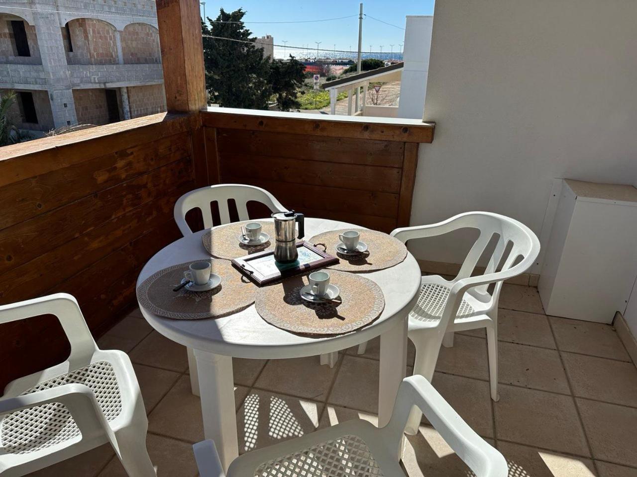 Appartamenti Al Mare Torre Pali By Ionian Travel Luaran gambar